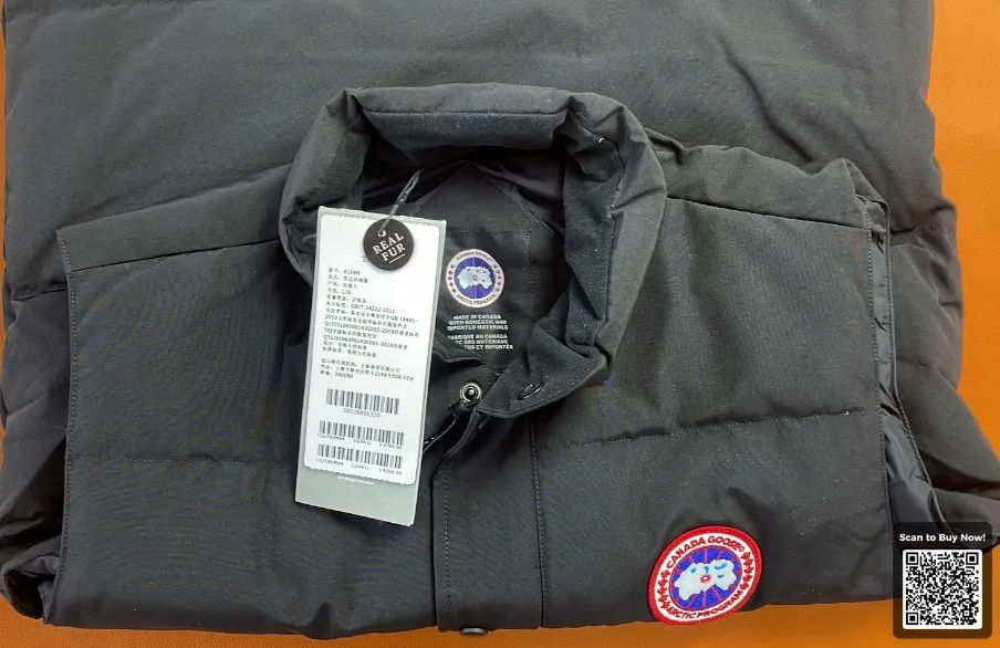 CANADA GOOSE jacket