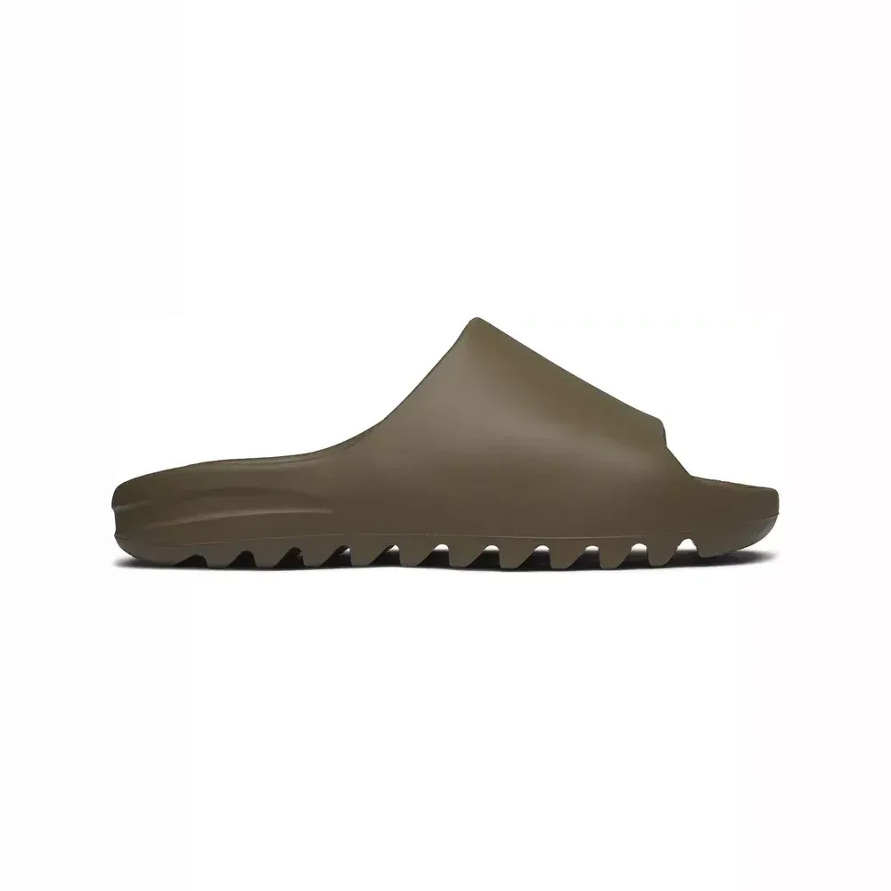 Yeezy Slides Earth Brown